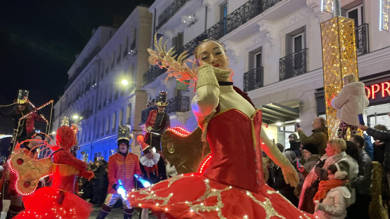 AVIGNON - LA GRANDE PARADE DU 6 DÉCEMBRE