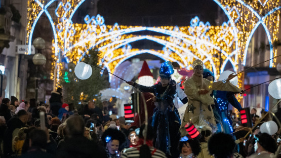 AVIGNON - LA GRANDE PARADE DU 6 DÉCEMBRE